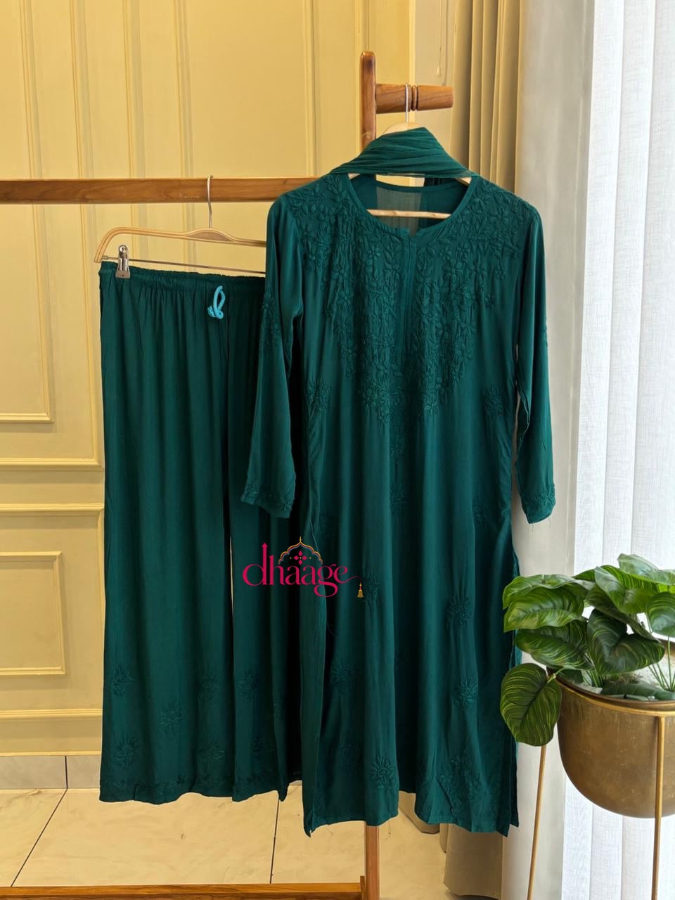 Authentic chikankari set-PAKISTANI GREEN